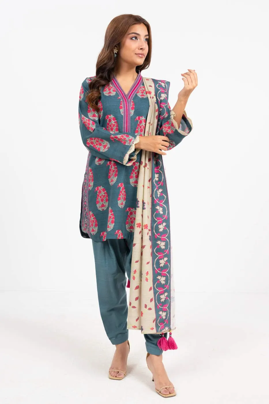 3 Piece Printed Khaddar Suit With Light Khaddar Dupatta