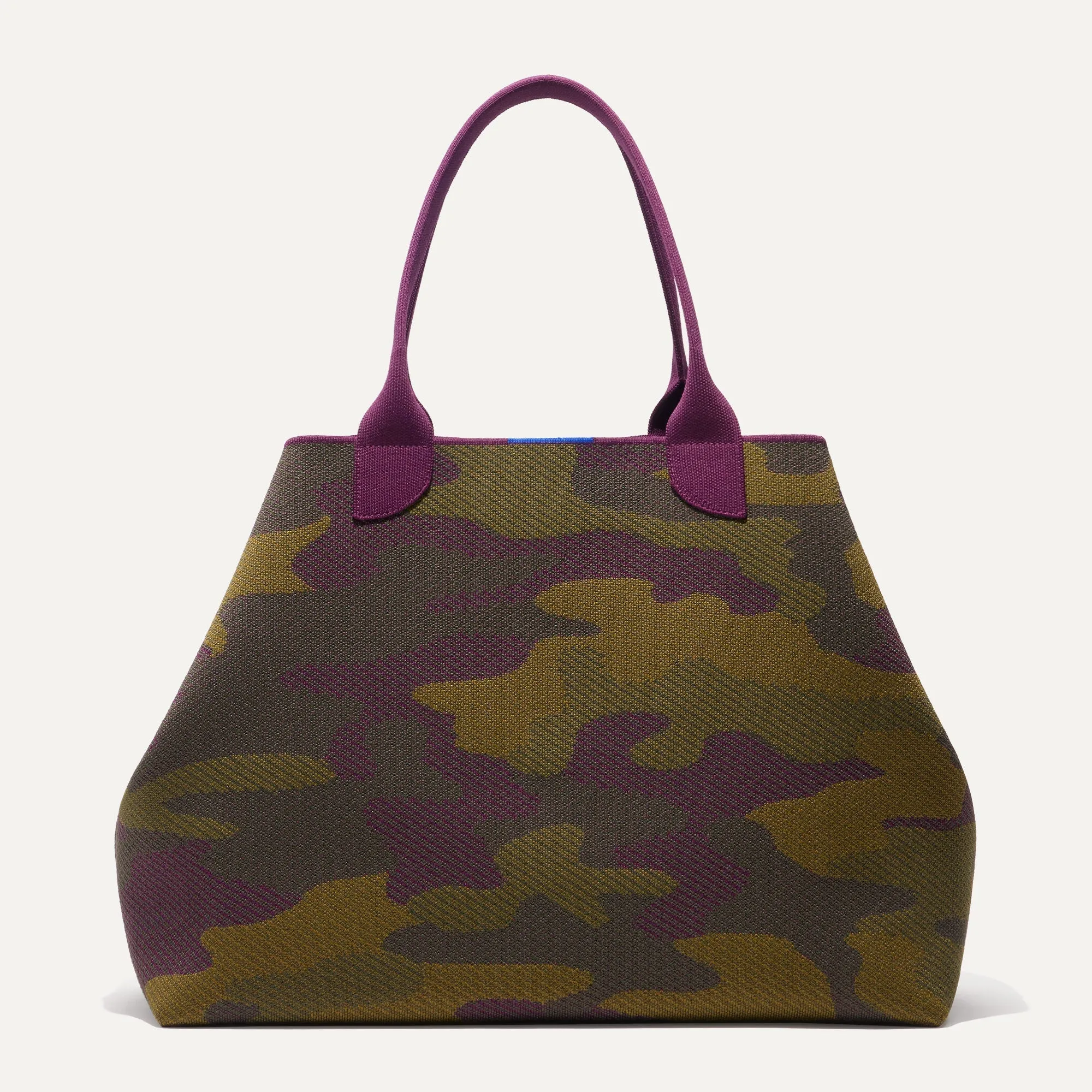 Optimized Title: Ultra-Lightweight Mega Tote Bag - Legacy Camo Pattern