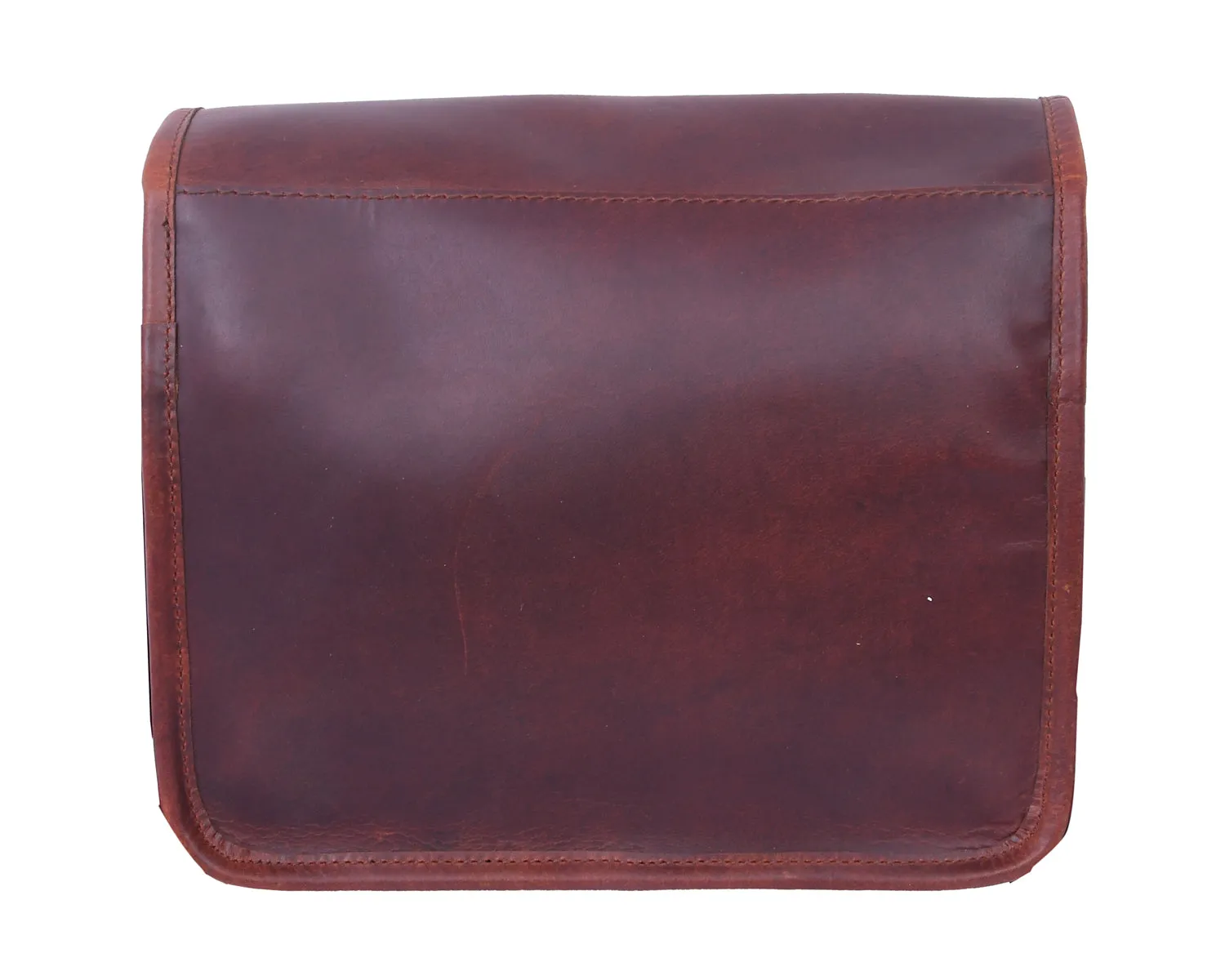 Timeless Elegance: Brown Leather Messenger Bag. Art: BG-1280